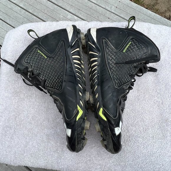 Under Armour Clutch Fit Mens 11.5 Triple Black Football‎ Cleats 1258022-001 - Picture 3 of 12